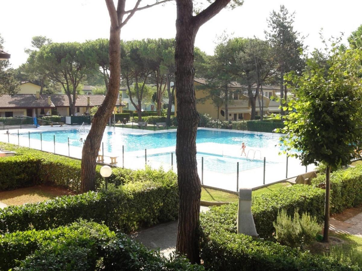 Villaggio Azzurro - Appartamenti Бибионе Экстерьер фото